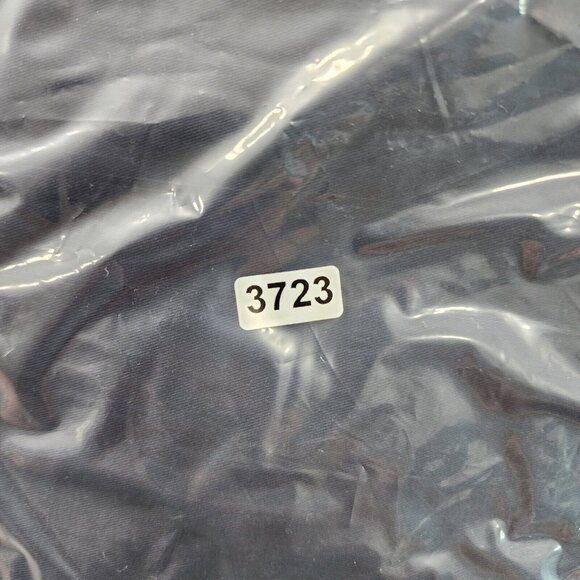 Womens Navy Blue Crown & Ivy Caroline Shorts Flat Front Stretch Size 4 - Picture 8 of 8